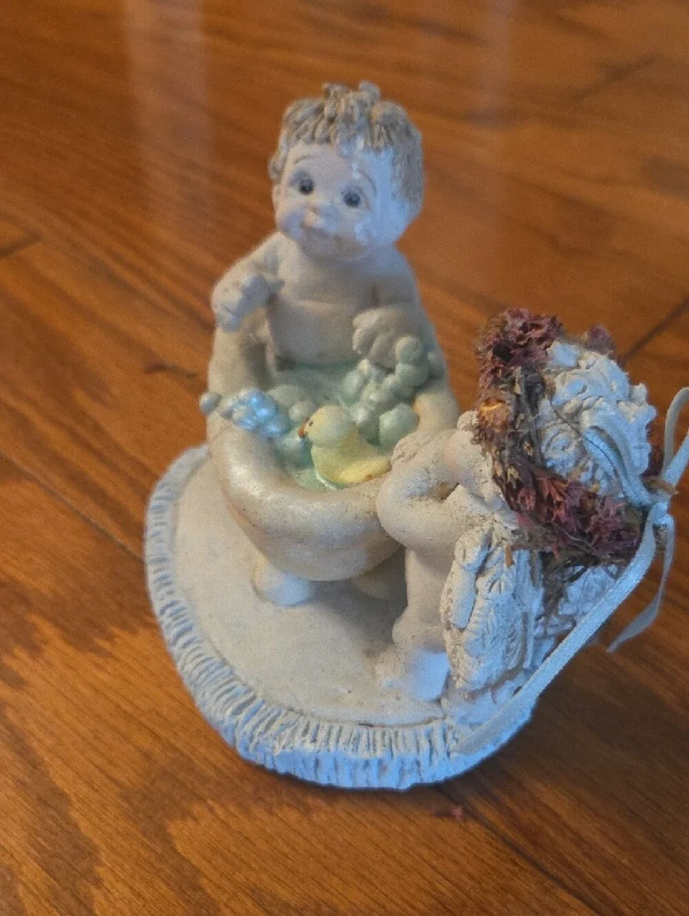 Cherub Bathroom Vanity Tray with Duck in Cream and Light Blue